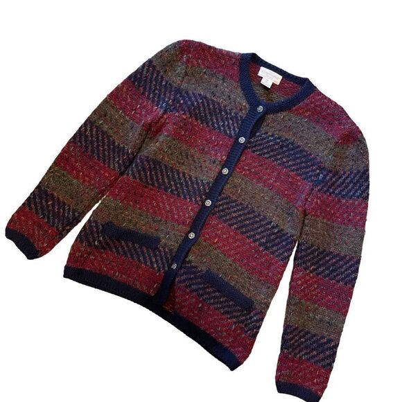 The Claymore Shops Hand Knit Virgin Wool Button Down Cardigan Sweater Size Small - Picture 1 of 9